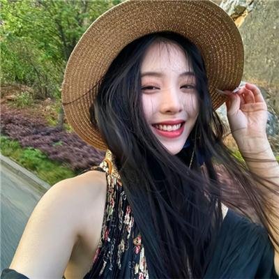 女孩舞步